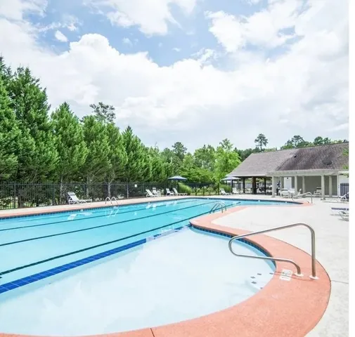 Members Pool
