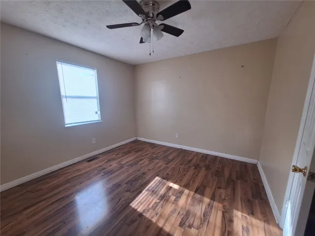 2046 Sw 53rd Avenue, Lanett, Alabama 36863