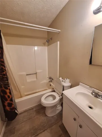 2046 Sw 53rd Avenue, Lanett, Alabama 36863