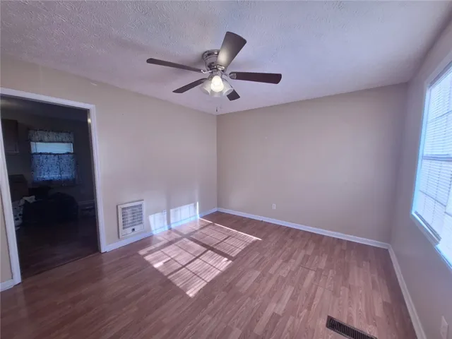 2046 Sw 53rd Avenue, Lanett, Alabama 36863