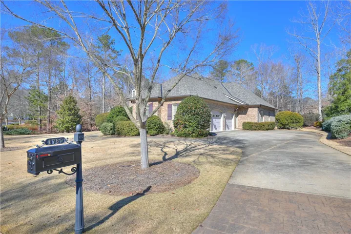 1789 Altamont Court, Auburn, Alabama 36830