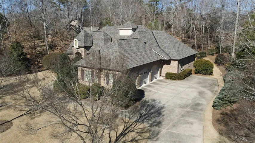 1789 Altamont Court, Auburn, Alabama 36830