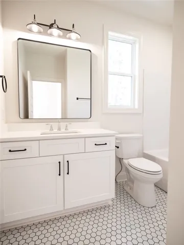 Downstairs Full Bath
