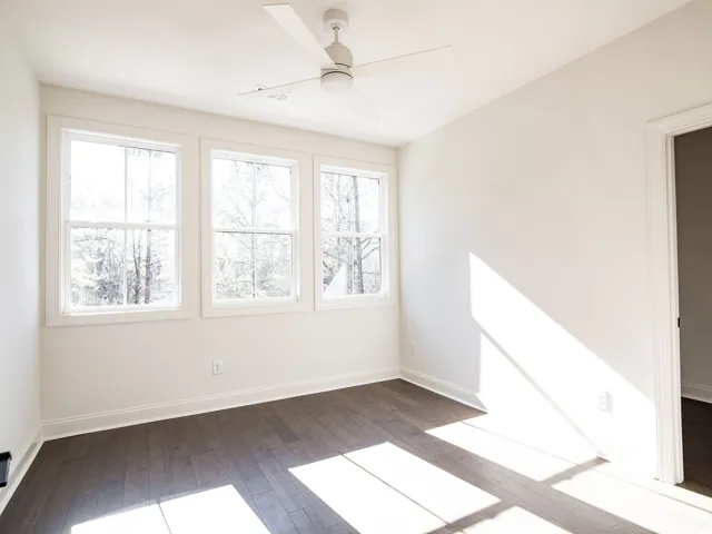 Upstairs Bedroom 1