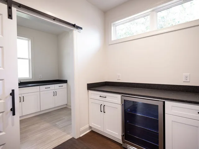 Beverage Bar to Laundry