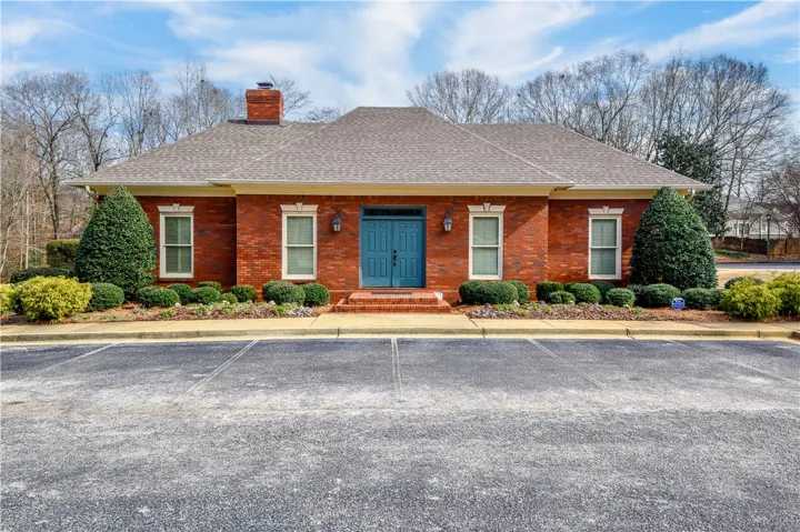 866 Stanton Drive, Auburn, Alabama 36830