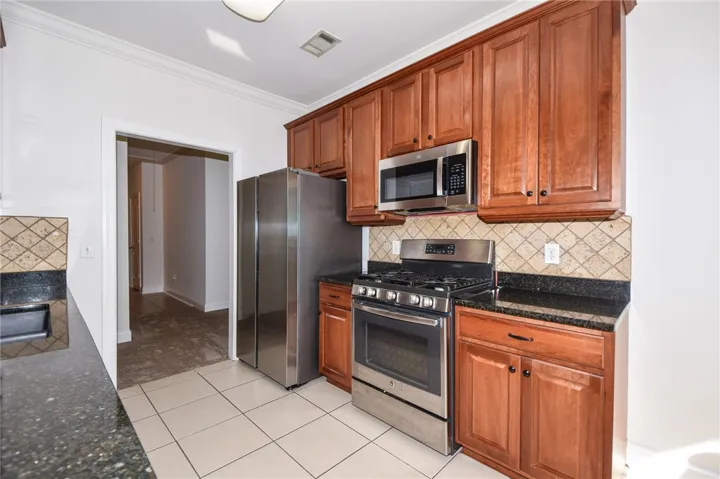 866 Stanton Drive, Auburn, Alabama 36830