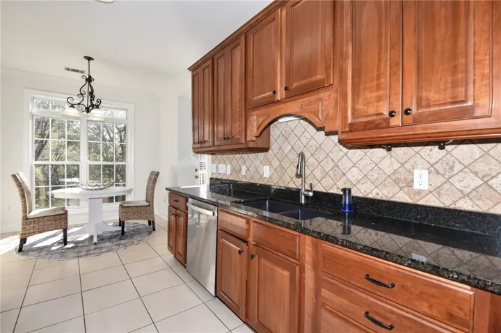 866 Stanton Drive, Auburn, Alabama 36830