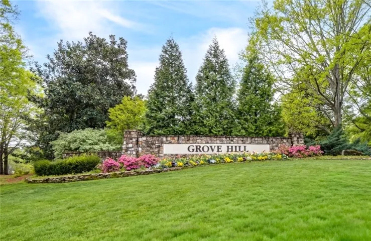 866 Stanton Drive, Auburn, Alabama 36830