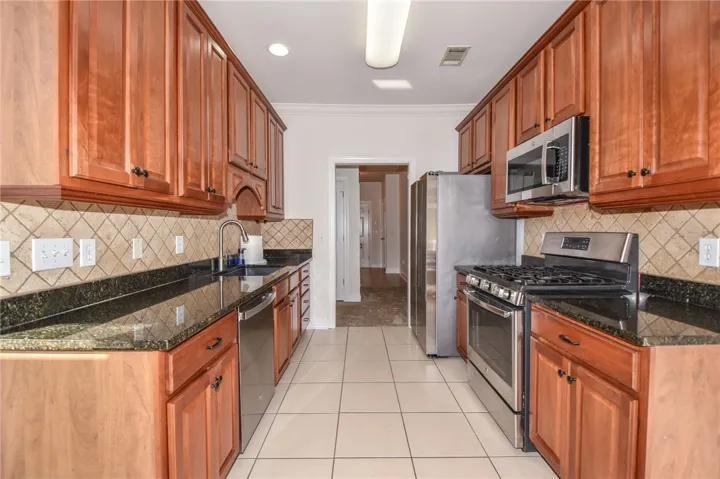 866 Stanton Drive, Auburn, Alabama 36830