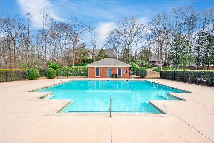 866 Stanton Drive, Auburn, Alabama 36830