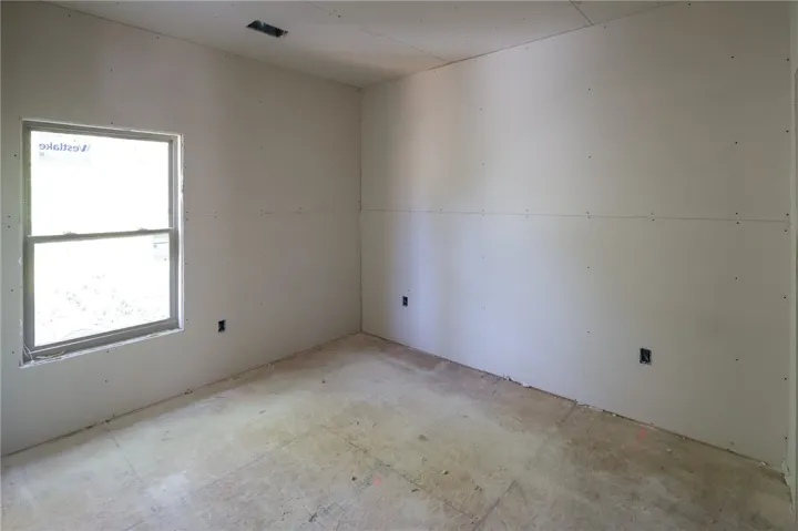 1027 E Glenn Avenue 105, Auburn, Alabama 36830