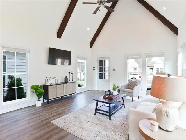 Example of a Duette Floorplan - All plans, pricing and specifications are subject to change without notice.