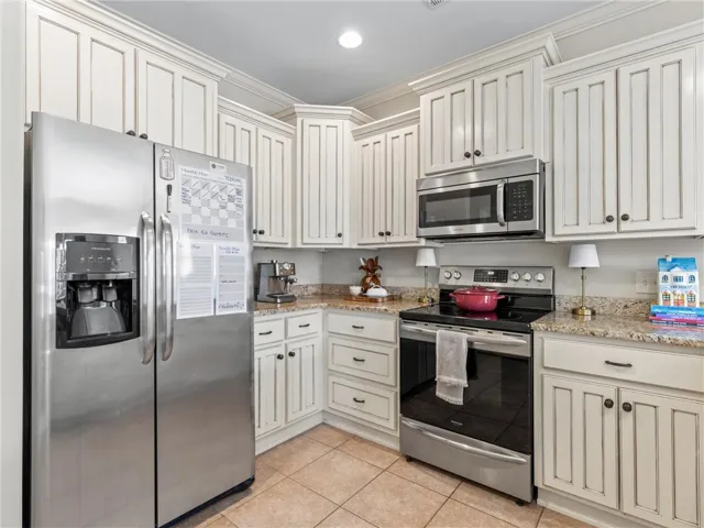2904 Anderson Lakes Circle, Opelika, Alabama 36801