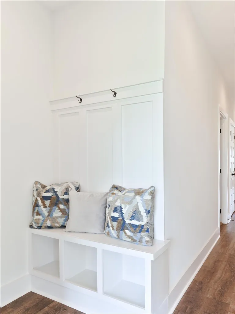Example photo of a completed Emily floorplan. All plans, pricing & specifications are subject to change without notice.
