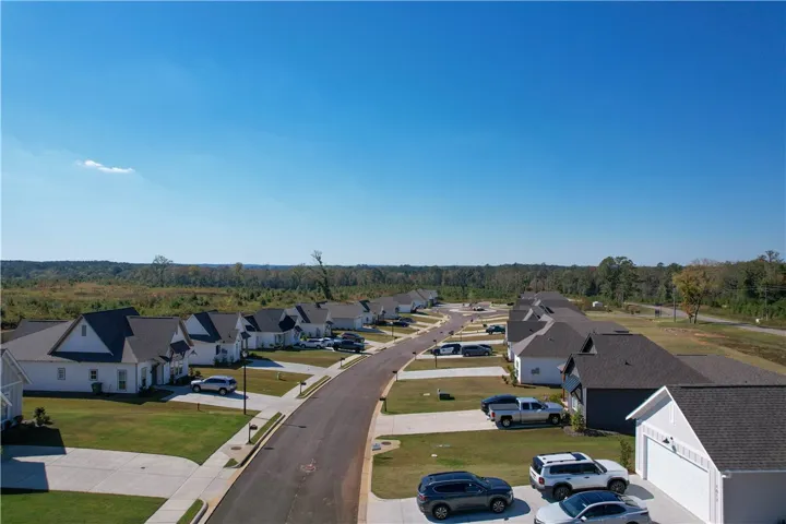 Camellia Crossing Community Photos