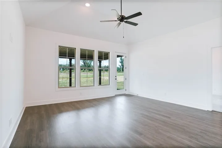 Vaulted Ceiling in Living Area
- All plans, specifications & pricing are subject to change without notice.