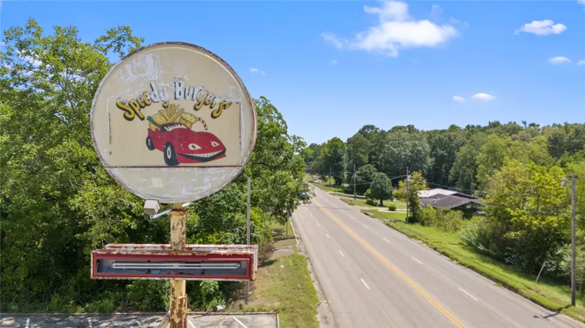 633 W Conecuh Avenue, Union Springs, Alabama 36089