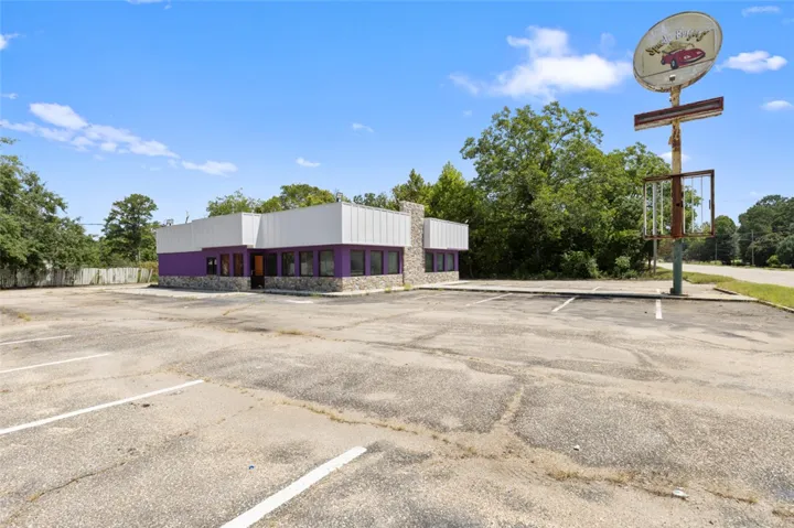 633 W Conecuh Avenue, Union Springs, Alabama 36089