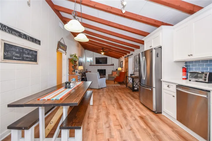 304 Bay Pine Island Road, Jacksons Gap, Alabama 36861