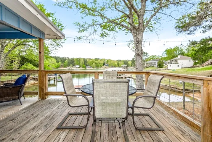 304 Bay Pine Island Road, Jacksons Gap, Alabama 36861