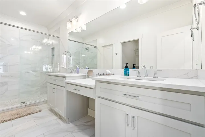 105 Hideaway Loop, Dadeville, Alabama 36853