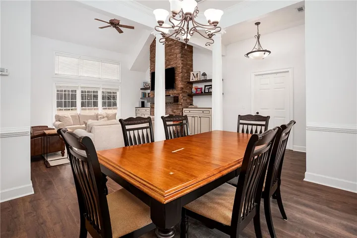 Dining room 2