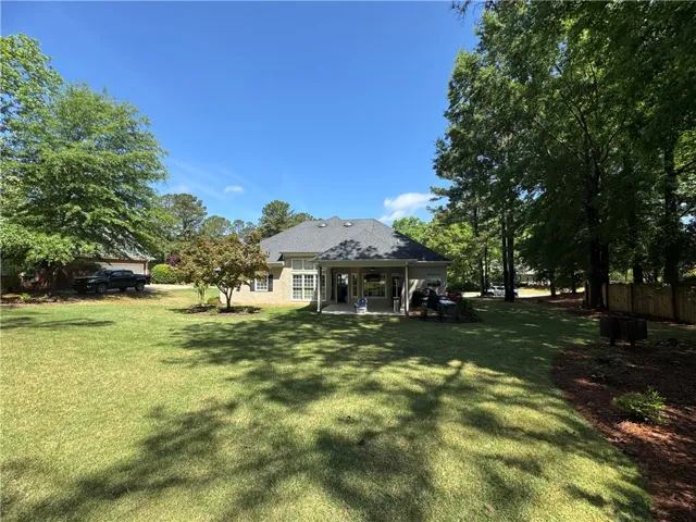1392 Aberdeen Lane, Auburn, Alabama 36830