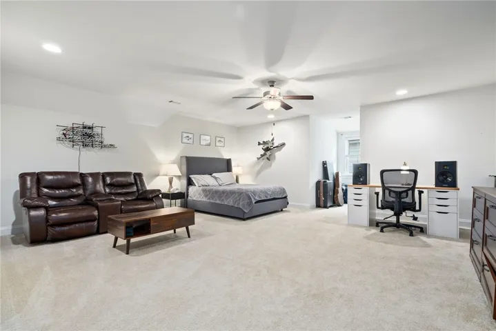 Bedroom 4/Bonus/Guest Suite
