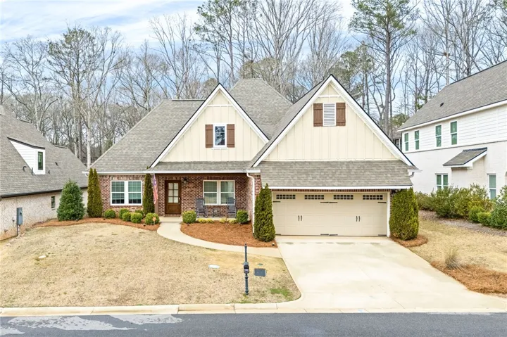 1757 Lois Lane, Auburn, Alabama 26832