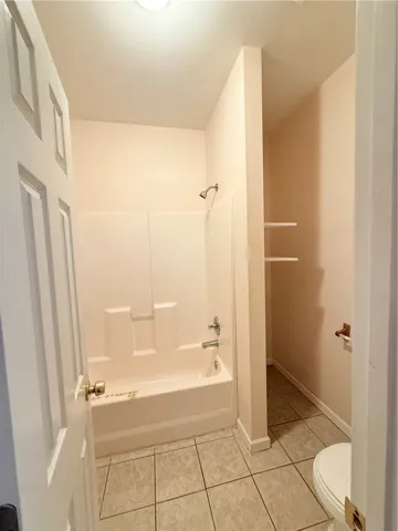 Bathroom 4 Jack-n-jill