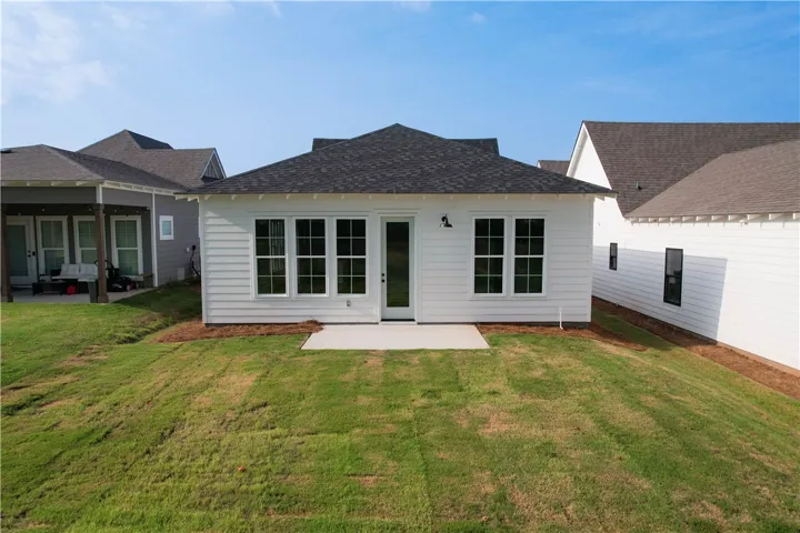 The Trace plan by Holland Homes LLC on lot 104. All plans, pricing, and specifications are subject to change without notice.