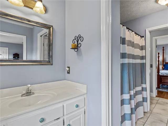 400 E Murphy Lane, Auburn, Alabama 36853