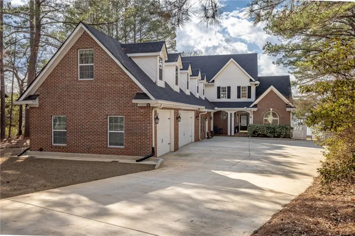 400 E Murphy Lane, Auburn, Alabama 36853