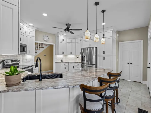 400 E Murphy Lane, Auburn, Alabama 36853