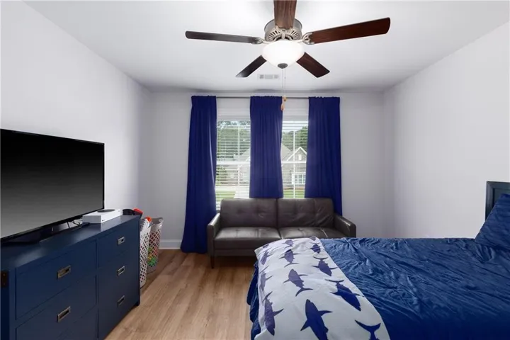 1962 Cannongate Drive, Opelika, Alabama 36801