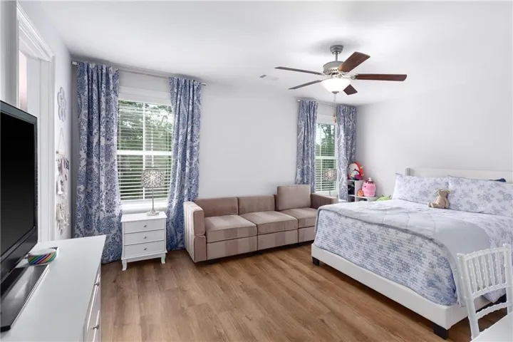 1962 Cannongate Drive, Opelika, Alabama 36801