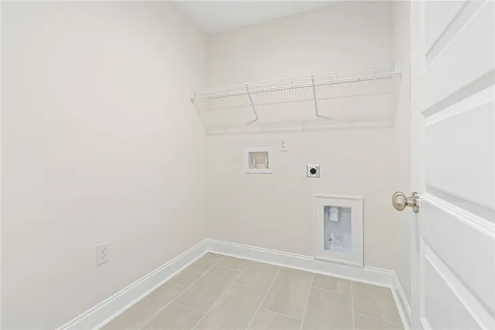 829 Bridge Street, Auburn, Alabama 36832