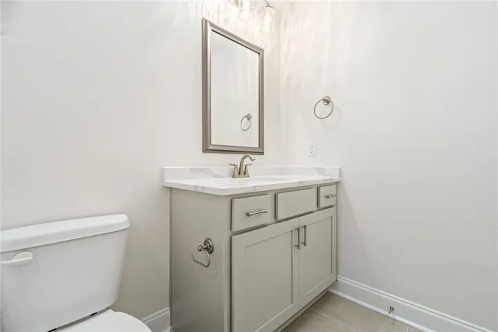 829 Bridge Street, Auburn, Alabama 36832