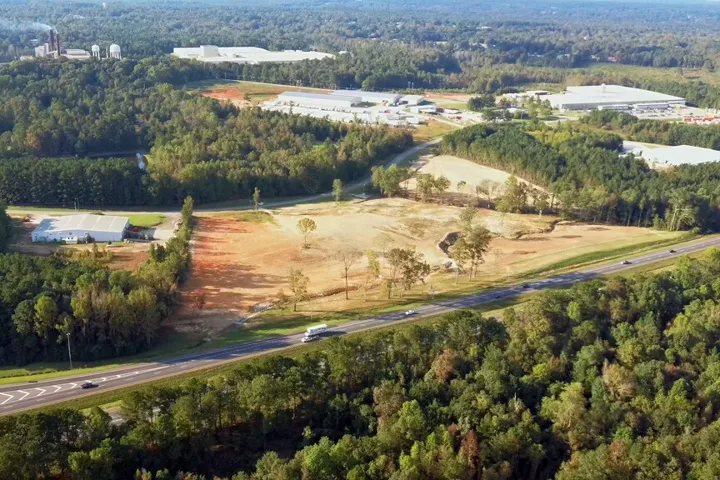 3583 45th Street Sw, Lanett, Alabama 36863