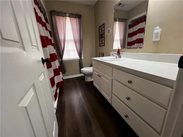 Downstairs Full Bath