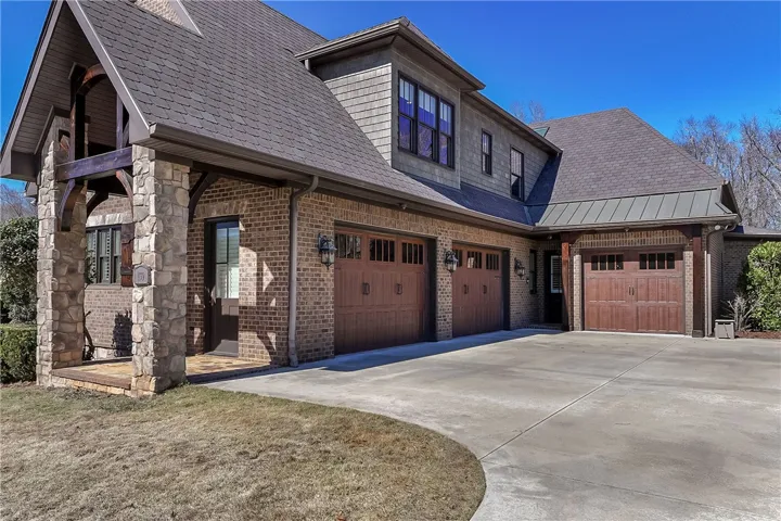 Three car garage with ev-charger