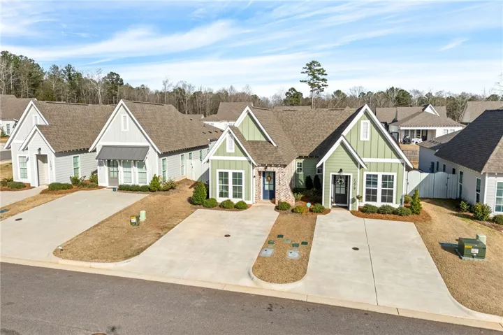 A strong option for buyers wanting comfort, condition, and low-maintenance Opelika living.