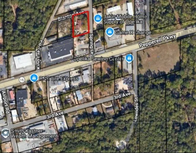 Site location with close proximity to Pepperell Pkwy in Opelika.