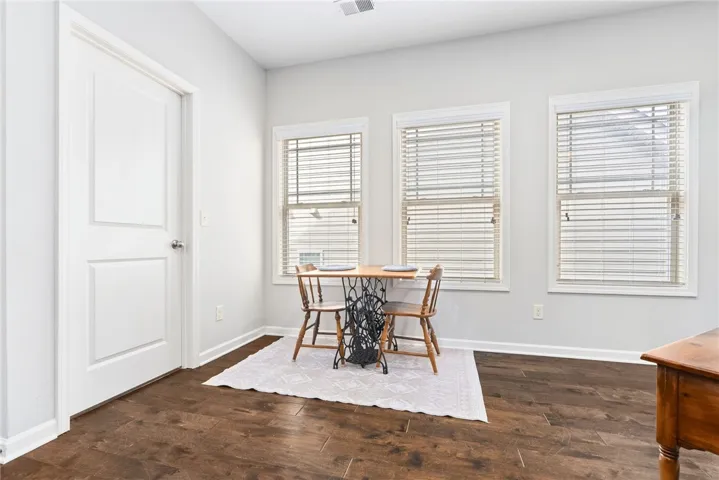 The perfect Breakfast Room for all your everyday meals.