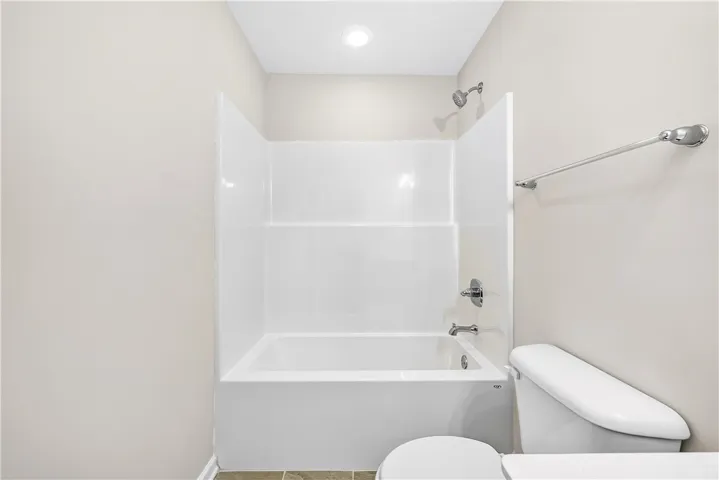 6 Liberty Place, None, Alabama 36856