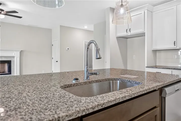 6 Liberty Place, None, Alabama 36856