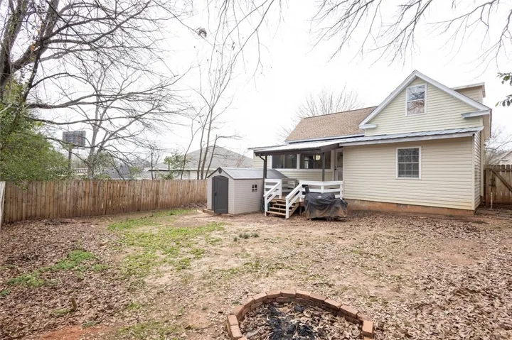 207 N 12th Street, Opelika, Alabama 36801