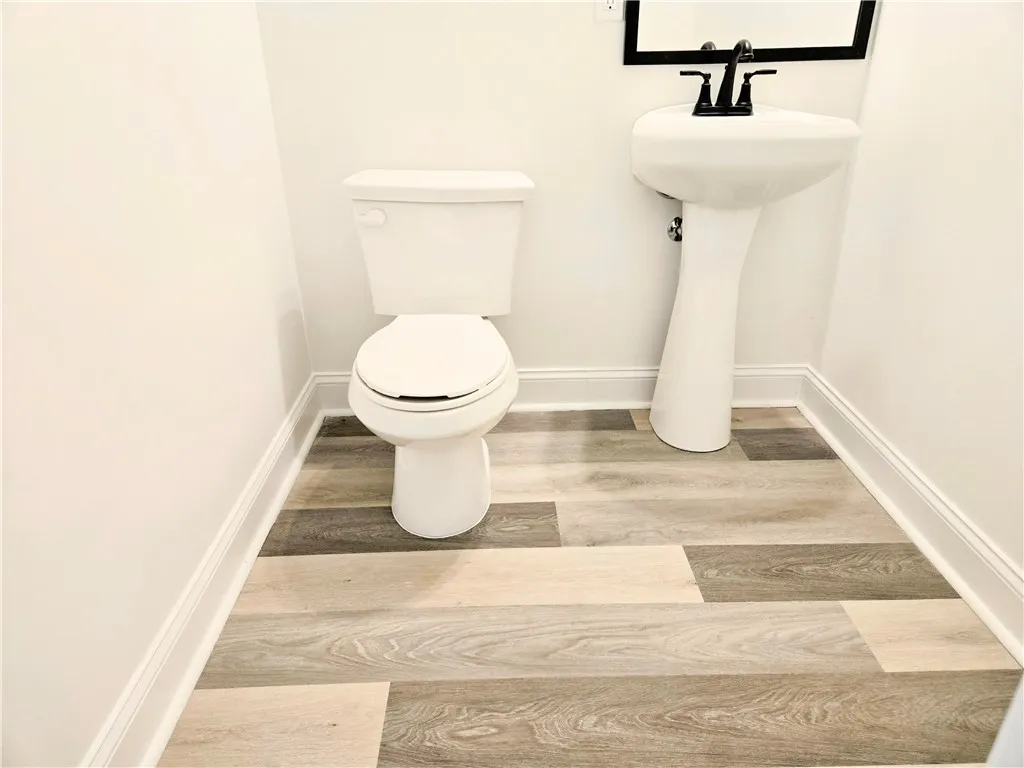 Downstairs half-bath