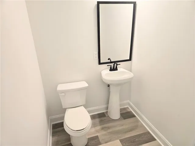 Downstairs half-bath